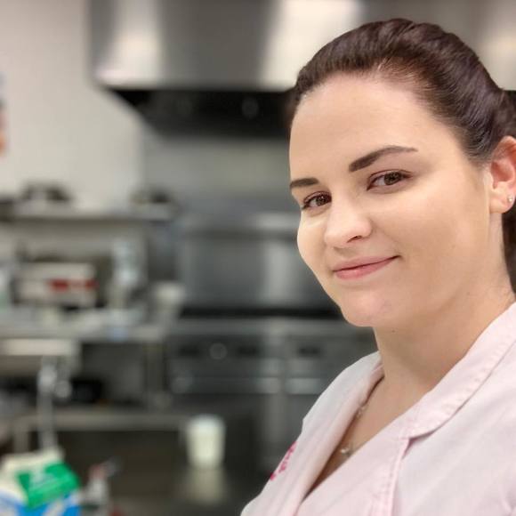 Meet your Posher, Amanda - Picture 1 of 1